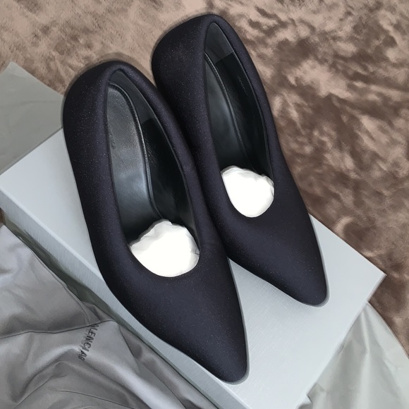 Balenciaga Women’s XL Pump - Picture 2 of 10